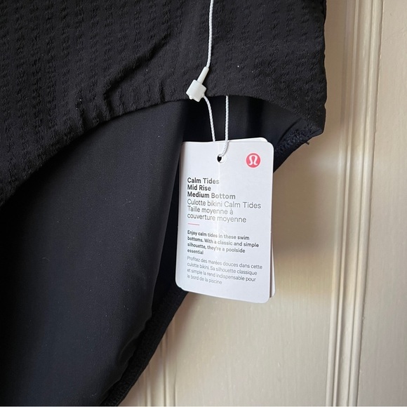 NWT Lululemon Calm Tides Mid Rise Medium Bottom - Picture 2 of 5